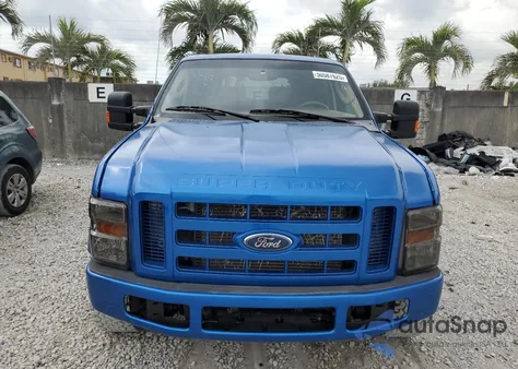 2003 Ford Excursion Limited из США, поврежденный, VIN 1FMSU43P63EC79535